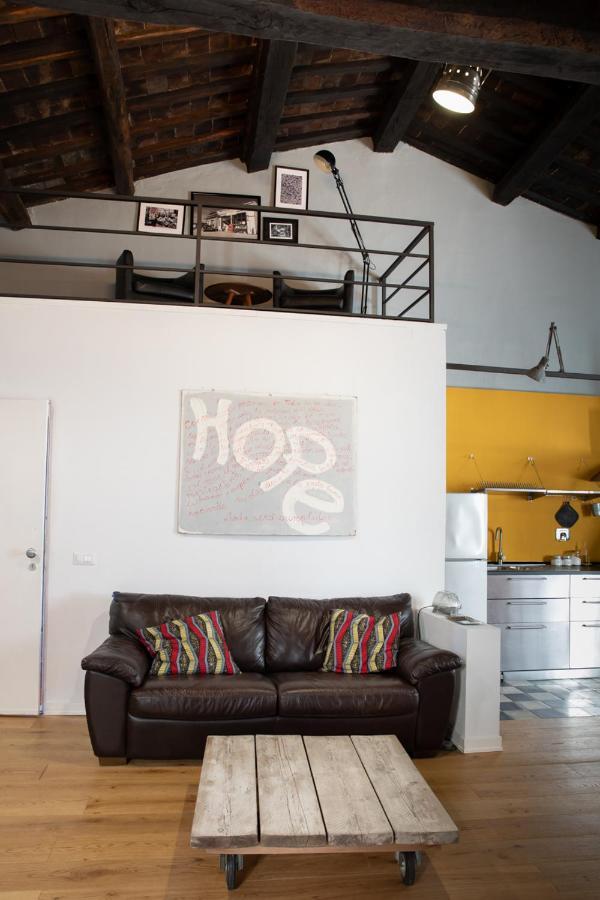 Loft Nel Borgo Apartment Bracciano  Exterior photo