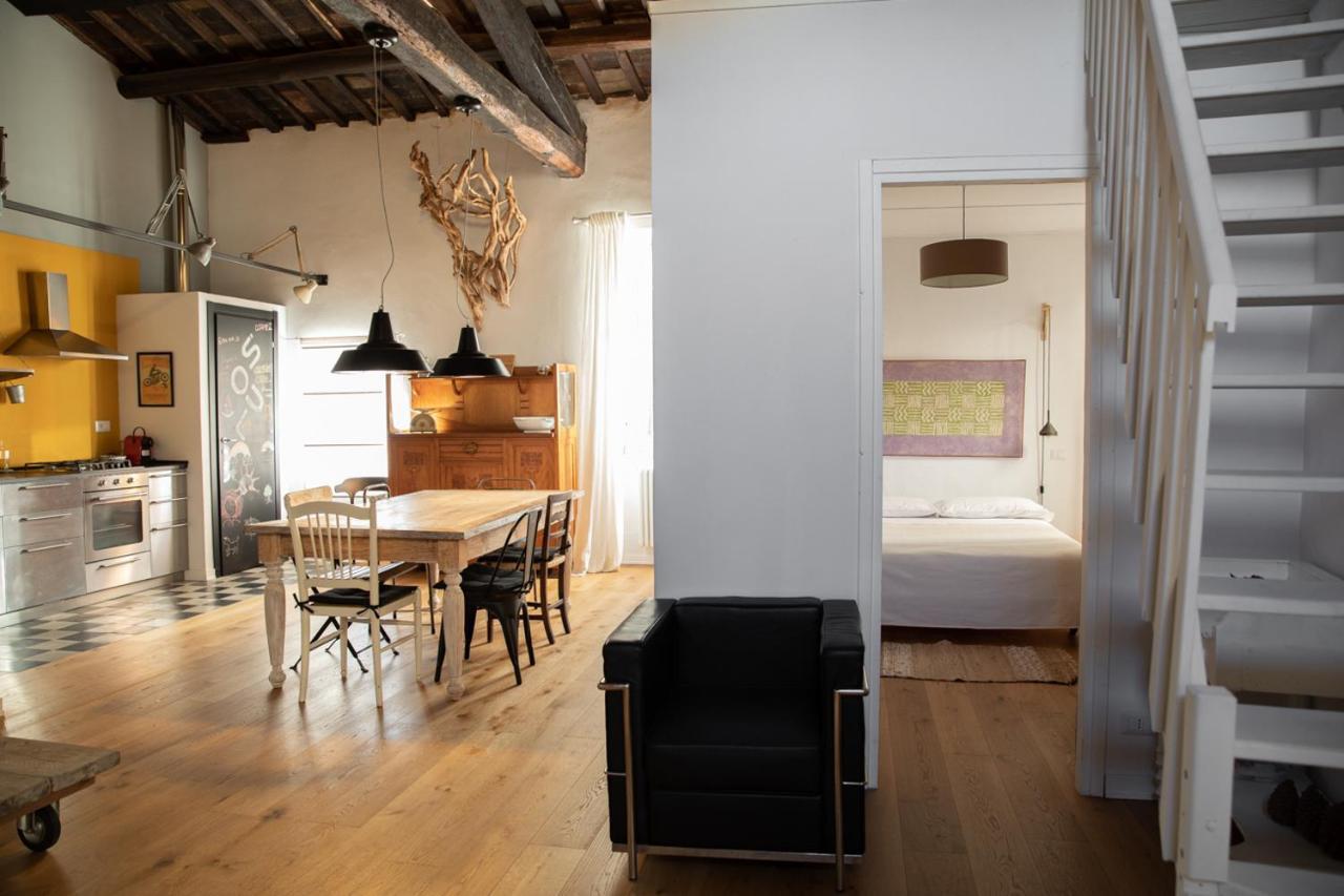 Loft Nel Borgo Apartment Bracciano  Exterior photo