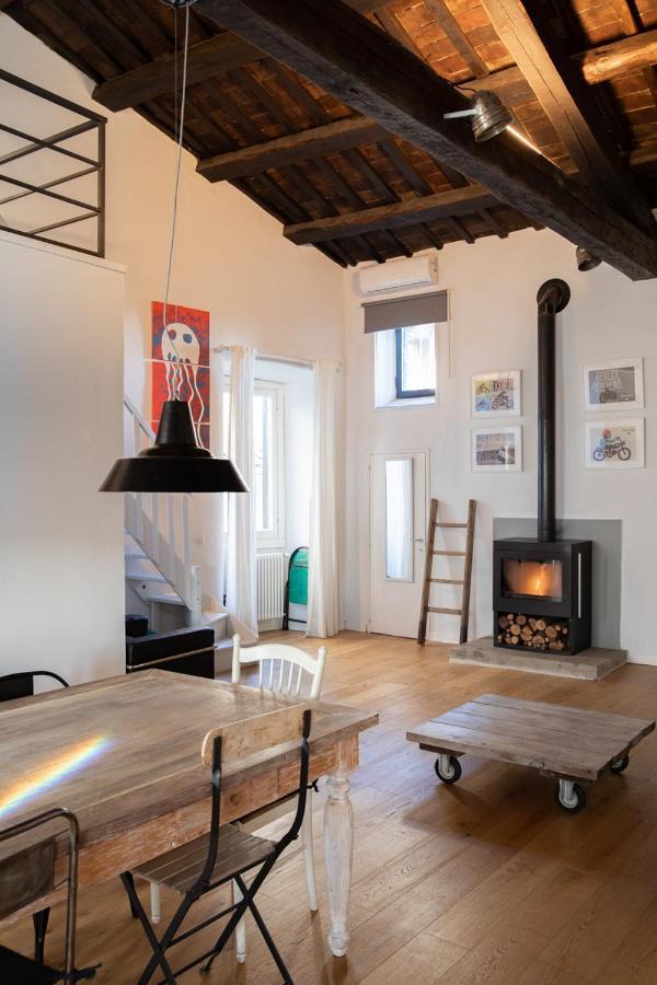 Loft Nel Borgo Apartment Bracciano  Exterior photo